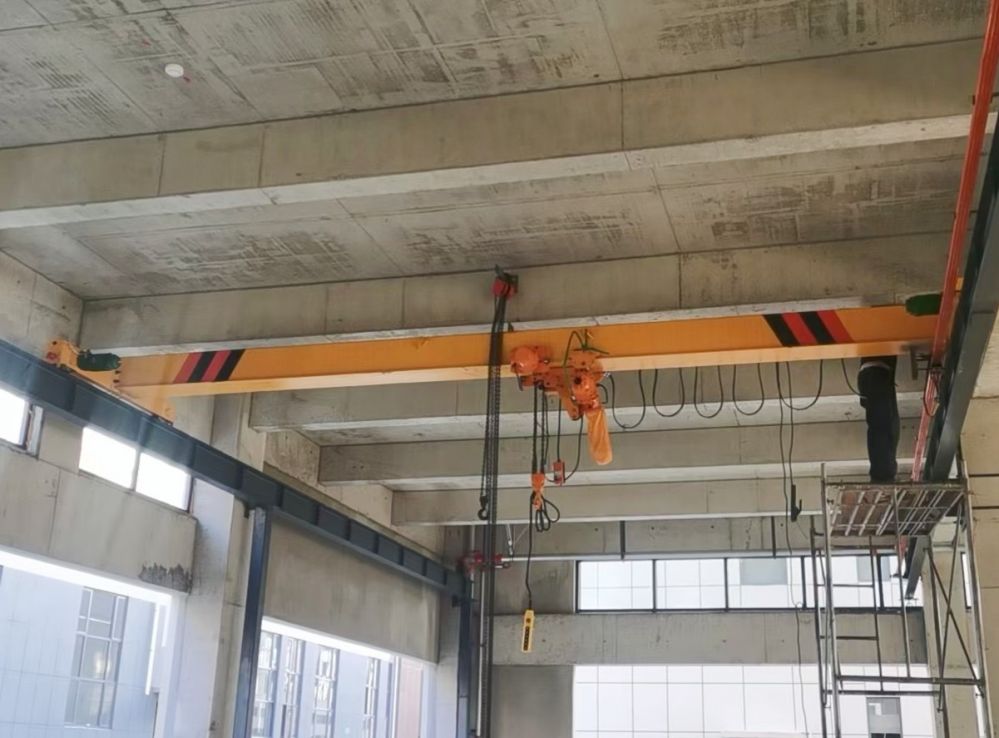 LDX型電動單梁起重機、歐式新型低凈空起重機生產(chǎn)廠家