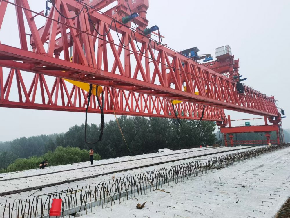 山東提梁機(jī)、鐵山架橋機(jī)-山東東營(yíng)起重機(jī)廠家銷售
