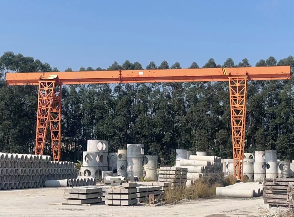 MH型電動(dòng)葫蘆門(mén)式起重機(jī)、單梁龍門(mén)吊廠家生產(chǎn)制造、安裝維修、配件