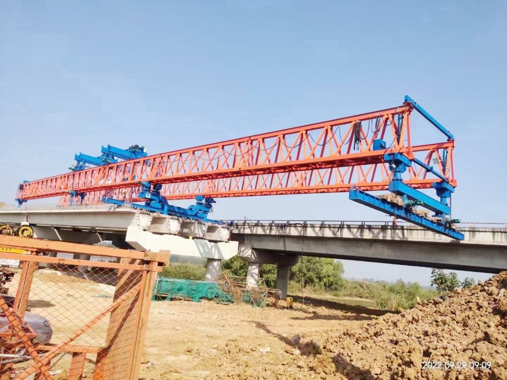 公路架橋機(jī)、鐵路架橋機(jī)、架橋機(jī)廠家生產(chǎn)制造銷售、安裝租賃、維修
