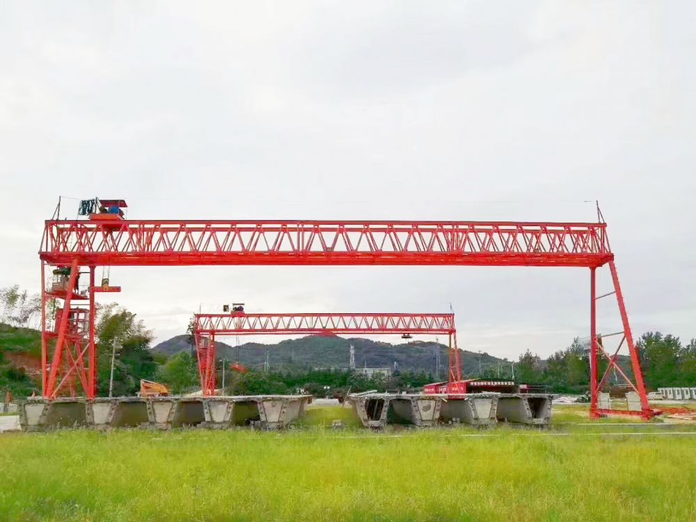 提梁機租賃廠家服務、工程龍門吊、門式起重機租賃出租、搬遷移裝維修