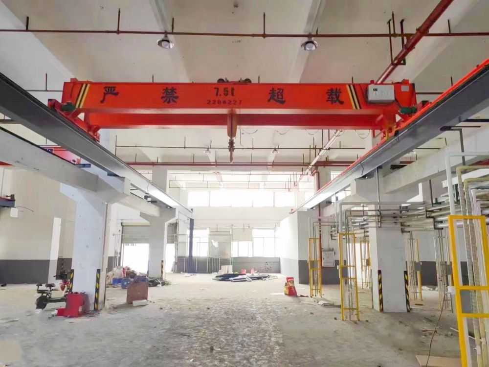 江門起重機(jī)廠家品牌、LH型電動(dòng)葫蘆雙梁橋式起重機(jī)