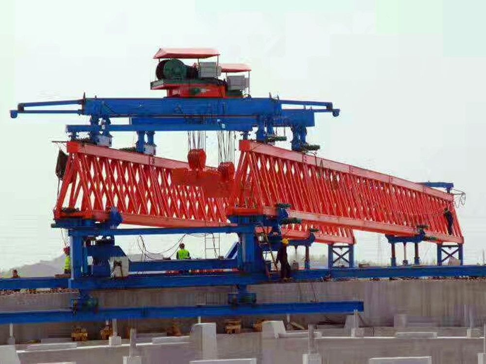 陜西架橋機(jī)、渭南架橋機(jī)、架橋機(jī)生產(chǎn)廠家制造、安裝、租賃、回收