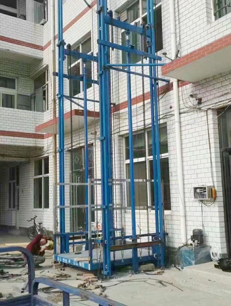 陜西升降機、液壓鏈條導軌式升降機、升降平臺