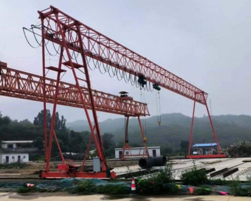 單雙梁門式起重機(jī)、工程龍門吊、桁架式門機(jī)-長城起重