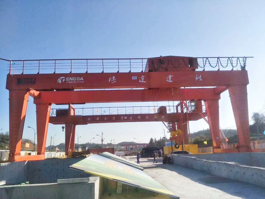 廣西龍門(mén)吊、柳州門(mén)式起重機(jī)、出渣機(jī)、門(mén)式起重機(jī)廠家銷(xiāo)售服務(wù)