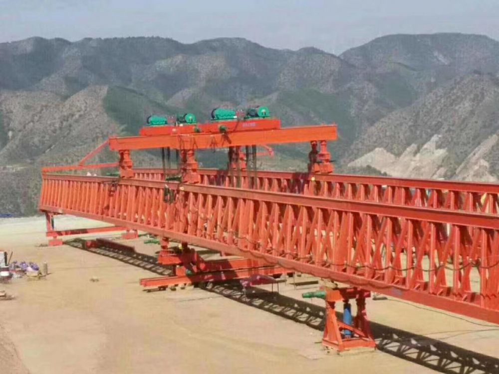 架橋機生產廠家、公路鐵路架橋機、高鐵架橋機生產制造、租賃出租