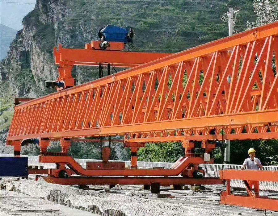 安徽工程起重機(jī)械、架橋機(jī)、制梁場(chǎng)龍門吊