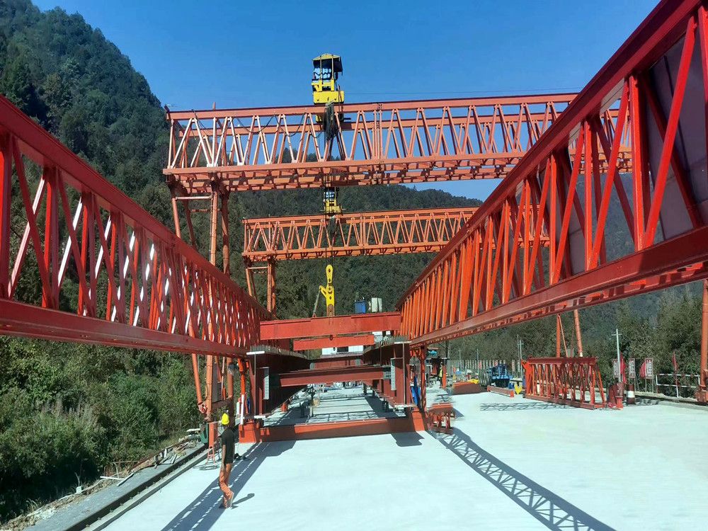 架橋機(jī)生產(chǎn)廠家、型號(hào)規(guī)格、技術(shù)參數(shù)、安裝維修、租賃回收、價(jià)格報(bào)價(jià)