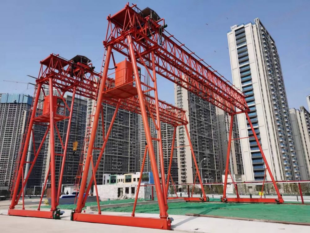 廣州番禺龍門(mén)吊、提梁機(jī)、雙梁桁架門(mén)式起重機(jī)、路橋門(mén)機(jī)、廠家銷售