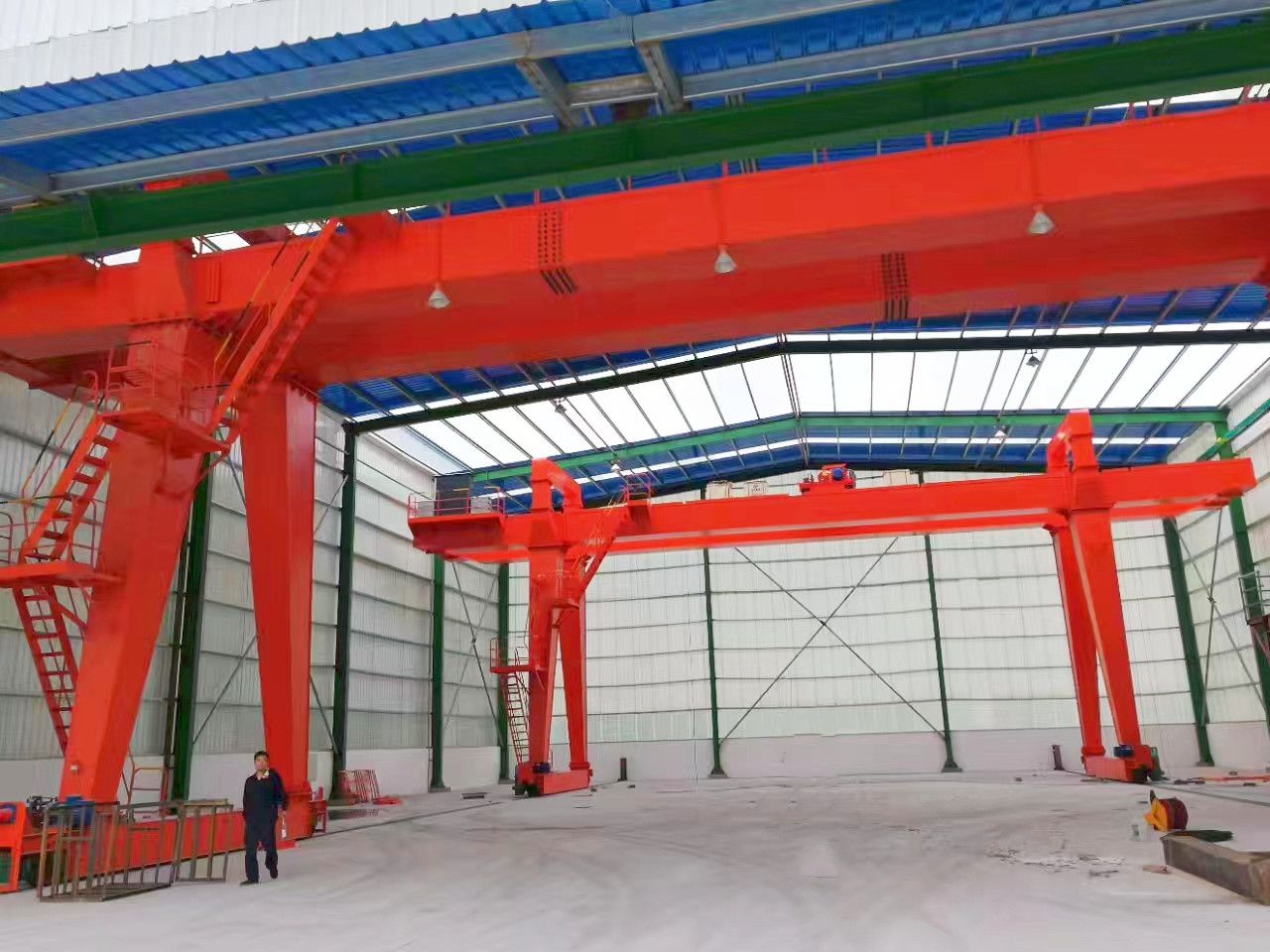 江西景德鎮龍門吊、A型電動雙梁門式起重機廠家銷售、安裝維修