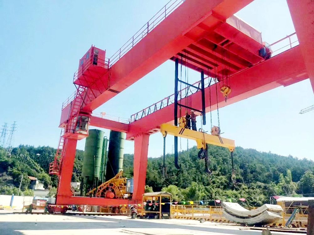地鐵出渣機、地鐵盾構龍門吊、單雙梁工程門式起重機出租租賃服務