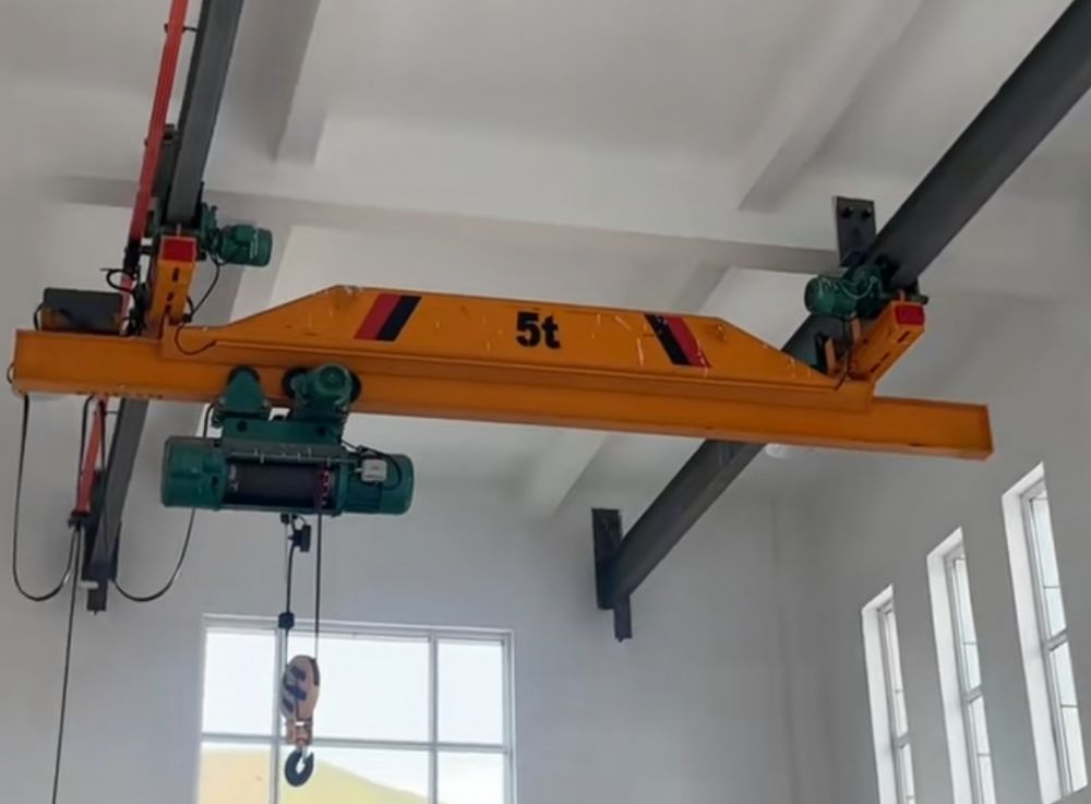 西安行車廠家報(bào)價(jià)、LX型電動(dòng)單梁懸掛起重機(jī)